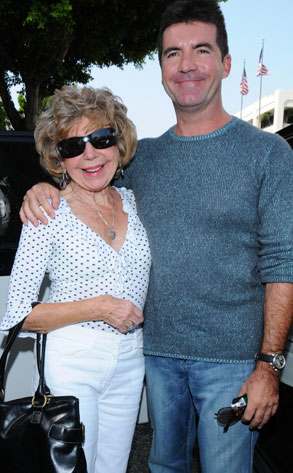 Simon Cowell, Mom Simon Cowell, Mom